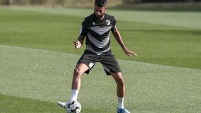 Suliman rescinde com o V. Guimarães e vai para o Azerbaijão
