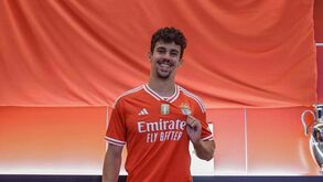 Luís Castro vê Tomás Araújo a fixar-se na Luz: «Tem tudo para jogar numa equipa como o Benfica»