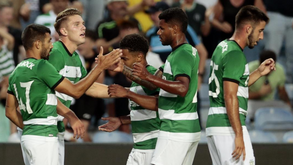 Bancadas vibraram com Gyökeres e até houve direito a cântico