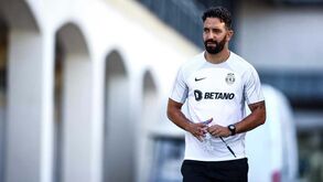 Sporting realiza treino de recuperação no adeus ao estágio em Lagos