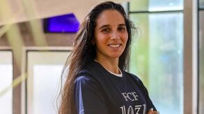 Regina Pereira renova com o Famalicão 