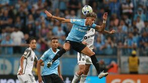 Bitello colocado na rota do FC Porto como alternativa a... Alan Varela