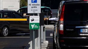 Centros comerciais vão disponibilizar estacionamento noturno para moradores de Lisboa