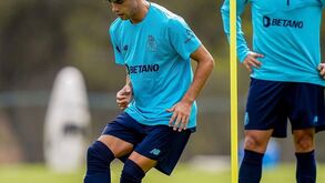 Sérgio Conceição dá sinal nas laterais