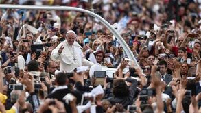 De Francisco para Francisco: O dia em que Fátima passou a ter dois estádios com nome de Papa