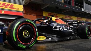 Max Verstappen garante 'pole' na Bélgica mas vai partir apenas de 6.º