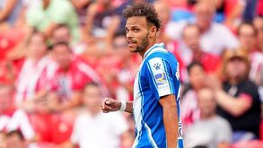 Já nem fala com os colegas: 'Caso Braithwaite' continua a incomodar Espanyol