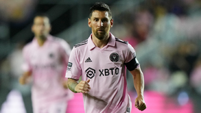 Laporta sobre Messi: «Esteve muito perto de regressar, mas entendemos por que decidiu ir para Miami»