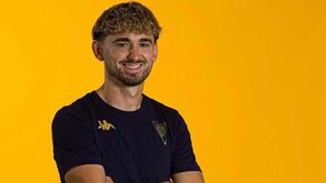 Jordan Holsgrove espera 