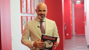 Luís Miguel Henrique já tem o Guia Record 2023/24: «É um excelente manual»