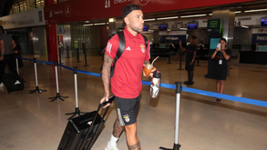 Estreia de Otamendi em teste de Champions