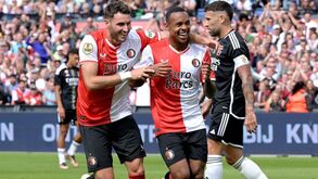 Benfica perde na Holanda e fecha pré-temporada com segunda derrota consecutiva