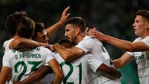 Sporting conquista Troféu Cinco Violinos com pontaria afinada