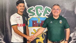 Farense renova com Belloumi até 2026