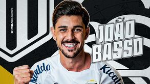 Oficial: João Basso deixa Arouca e é reforço do Santos