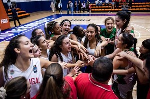 Portugal entra a ganhar no Europeu sub-18 feminino - Basquetebol - Jornal  Record