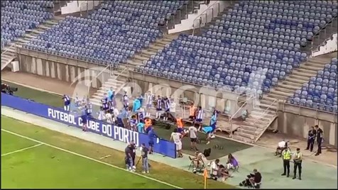 FC Porto-Cardiff City, em direto - TotalNews Agency