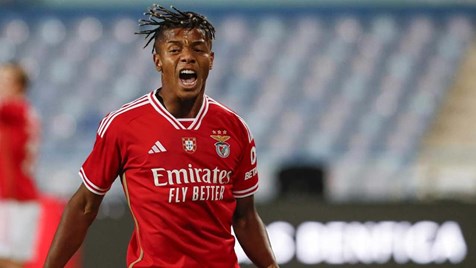 David Neres marca, Benfica goleia Club Brugge e avança na