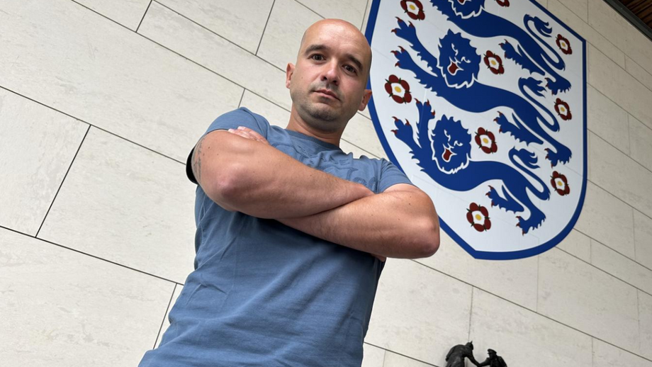 Alexandre Brito Nogueira, treinador português, conhece bem o St. George's Park