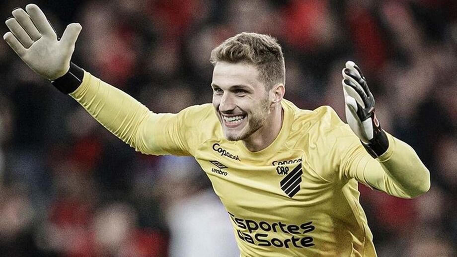 Guarda-redes reiterou vontade de vir para a Europa