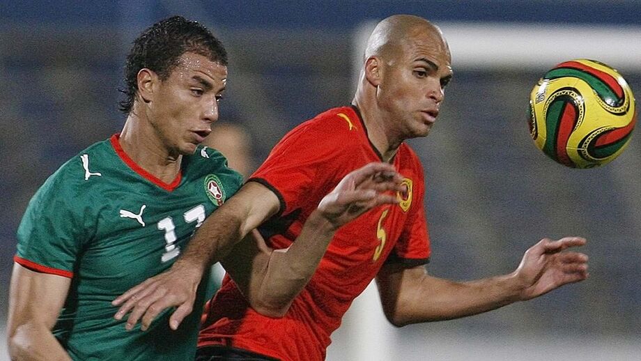 Kali (à direita) num duelo entre Angola e Marrocos
