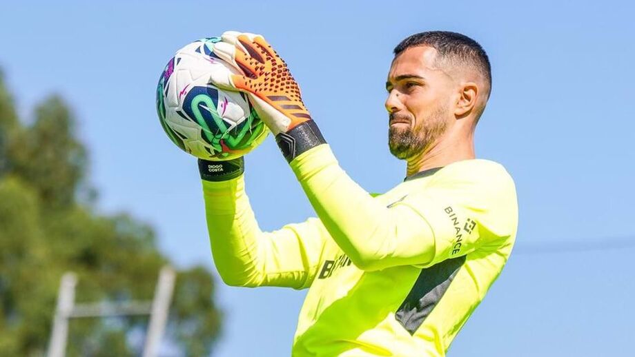 Diogo Costa foi um dos jogadores que assistiu ao particular nas bancadas