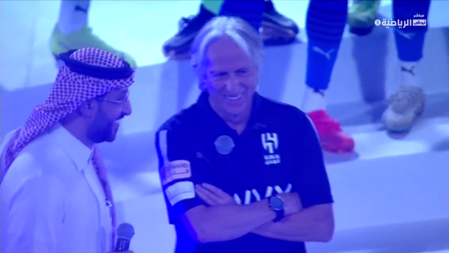 Durante a cerimónia de apresentação oficial do plantel do Al Hilal para 2023/24
