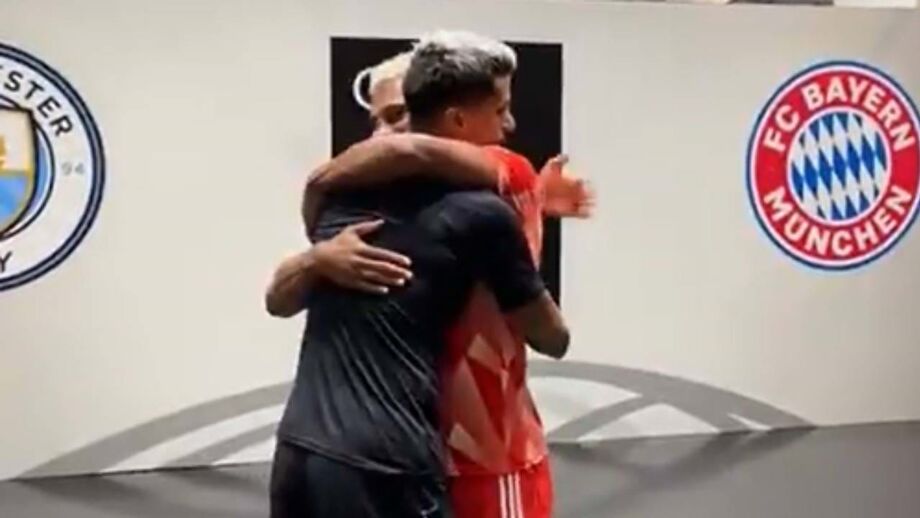 Defesa português do Manchester City defrontou ex-companheiros num jogo particular 