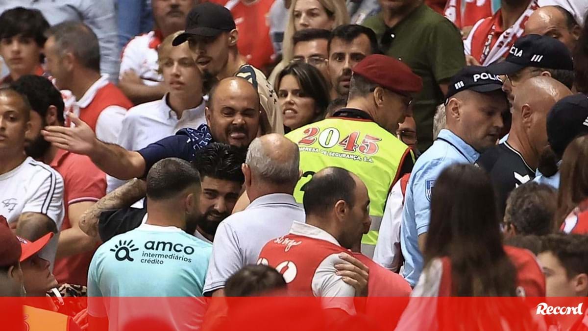 Liga Portuguesa e SC Braga repudiam agressões a repórter fotográfico - SIC  Notícias