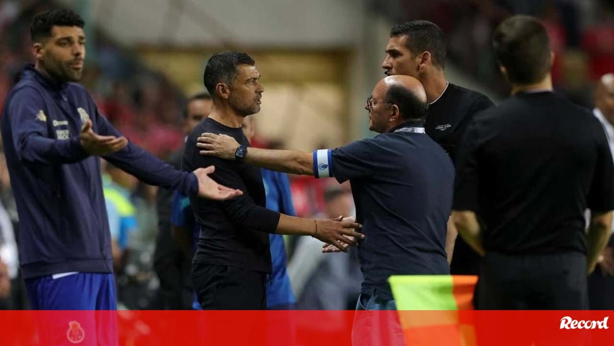 Sergio Conceicao has been suspended for 23 days as well as FC Porto