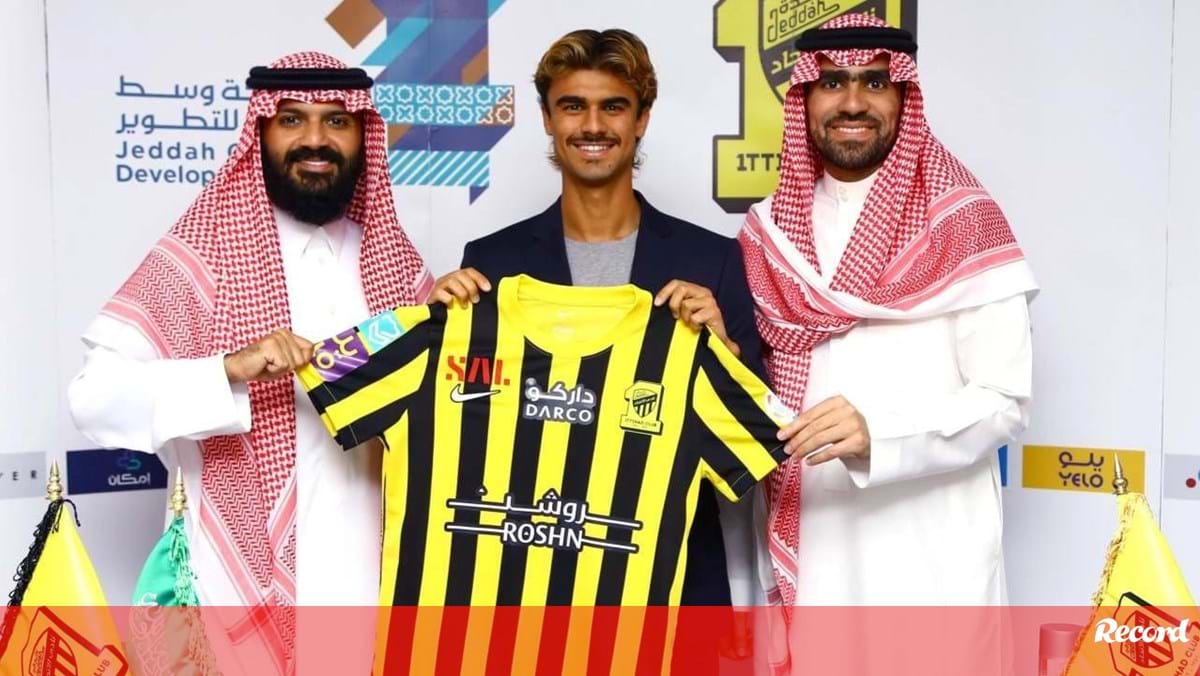 Al Ittihad Transfers: Club Pays Celtic 30 Million Euros for Portuguese Striker’s Pass