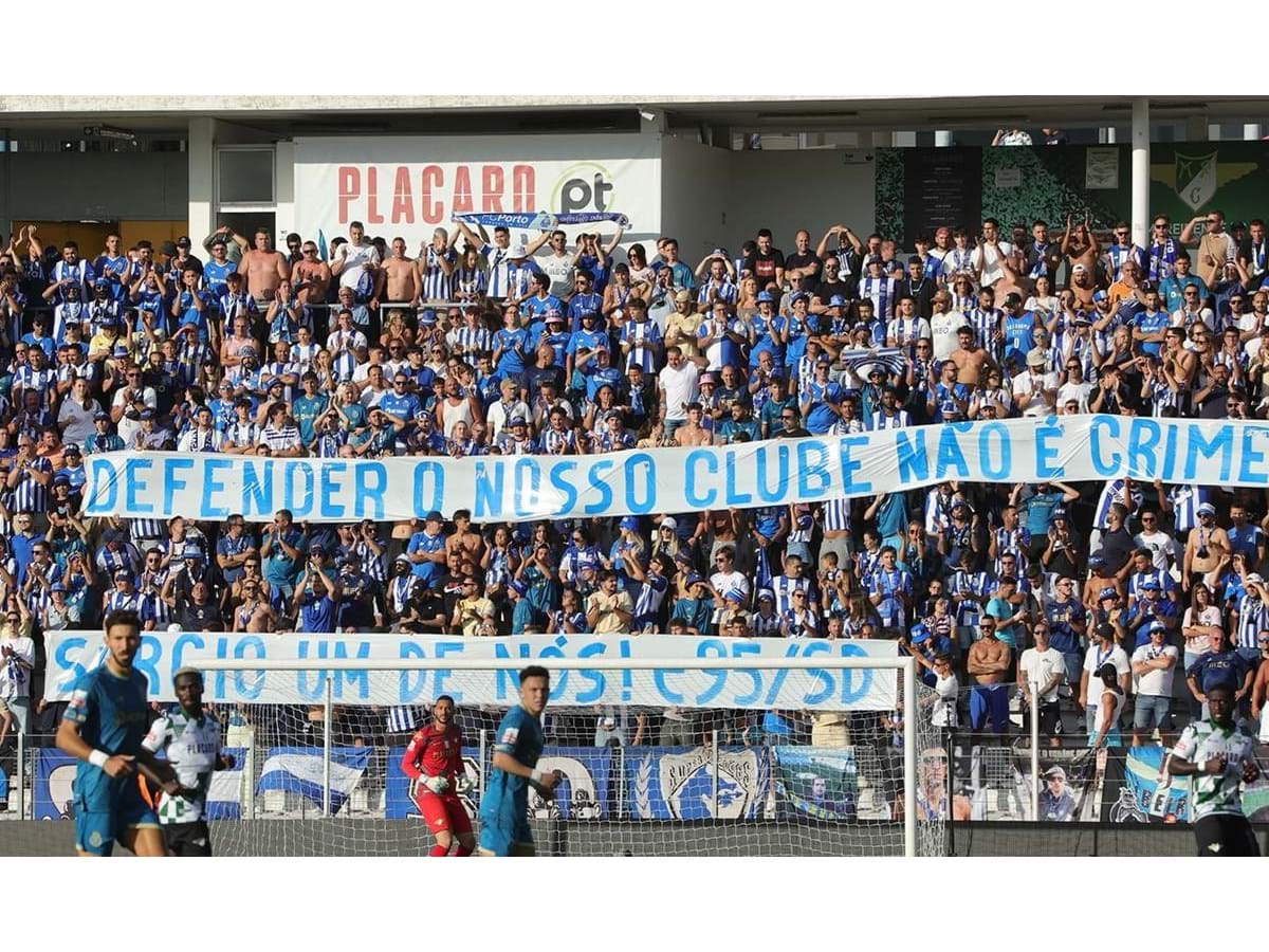 Crise no FC Porto: Claque e Sócios do clube em cenas de violência na AG