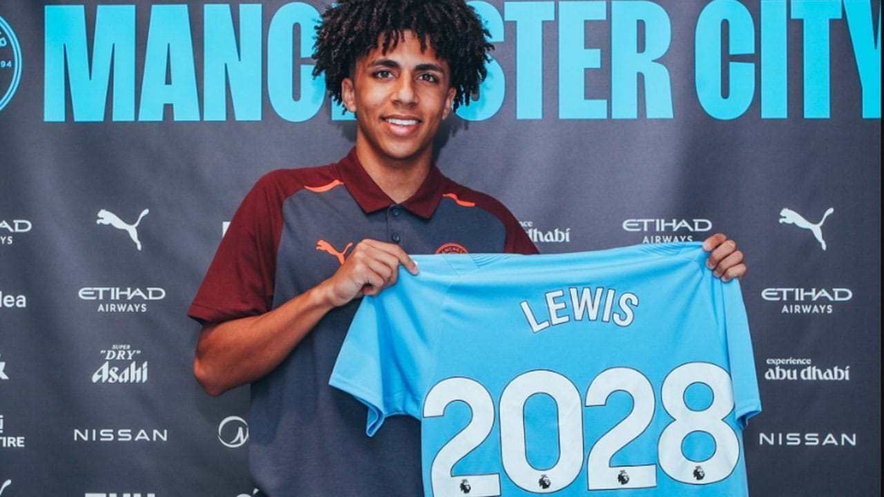 Manchester City on X: Rico Lewis, fazendo história! ⚡️ Jogador mais jovem  de sempre na #UCL a marcar na sua primeira partida 👊 #MCFCPortugues   / X
