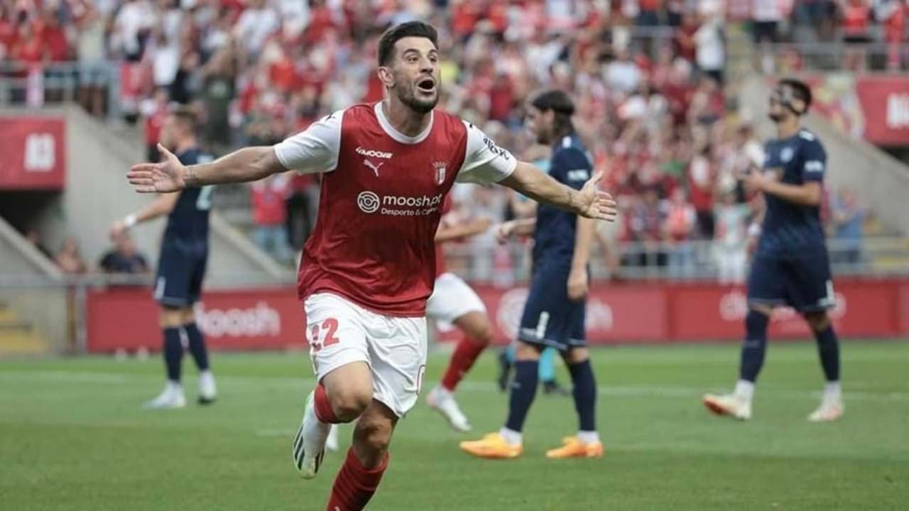 Pizzi é a grande novidade no grande jogo na pedreira (os onzes de