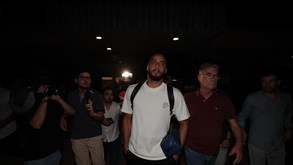 Arthur Cabral já chegou para assinar pelo Benfica