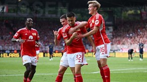 Union Berlim e Bayer Leverkusen deixam avisos à concorrência