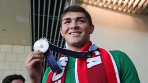 Diogo Ribeiro e a medalha de prata nos Mundiais de natação: «Espero continuar a dar alegrias a Portugal»