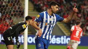 FC Porto bate Sp. Braga em jogo-treino no Olival: penálti de Taremi definiu marcador