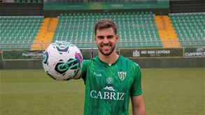 Léo Navacchio assina pelo Tondela
