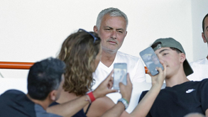 Mourinho abraça plano de formação