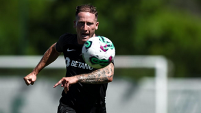 Coates e Nuno Santos reavaliados