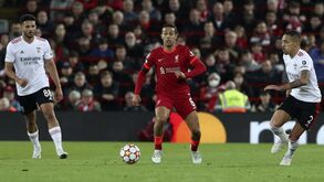 «Thiago Alcântara é o jogador mais sobrevalorizado do futebol europeu»