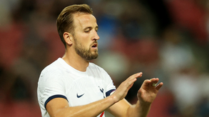 Tottenham rejeita nova proposta de quase 100 milhões de euros do Bayern por Harry Kane