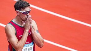 O incrível sprint que valeu ouro e recorde nacional a João Coelho