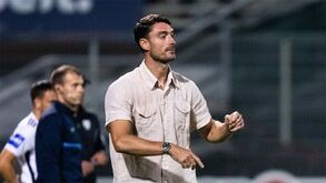 Albert Riera: «Fomos melhores do que o Vitória em quase todo o jogo»