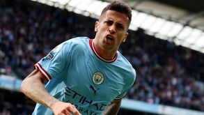 Cancelo 'sim' ao Barça