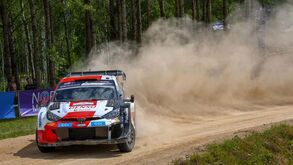 Elfyn Evans mais perto da primeira vitória da época no Mundial de Ralis