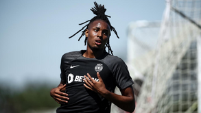 Negócio fechado: Chermiti e Everton já têm acordo