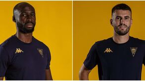 Mangala motivado e Raúl Parra a postos