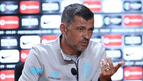 Sérgio Conceição confirma que reforço Nico González está disponível para a Supertaça